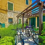 Veig Palace * Split